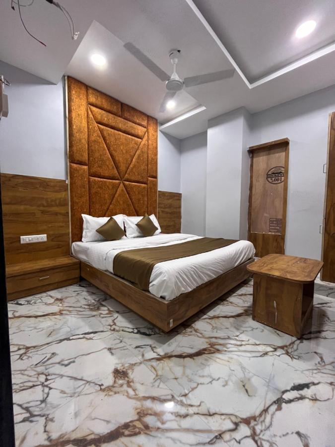 Hotel Krishna Ahmedabad Exterior foto