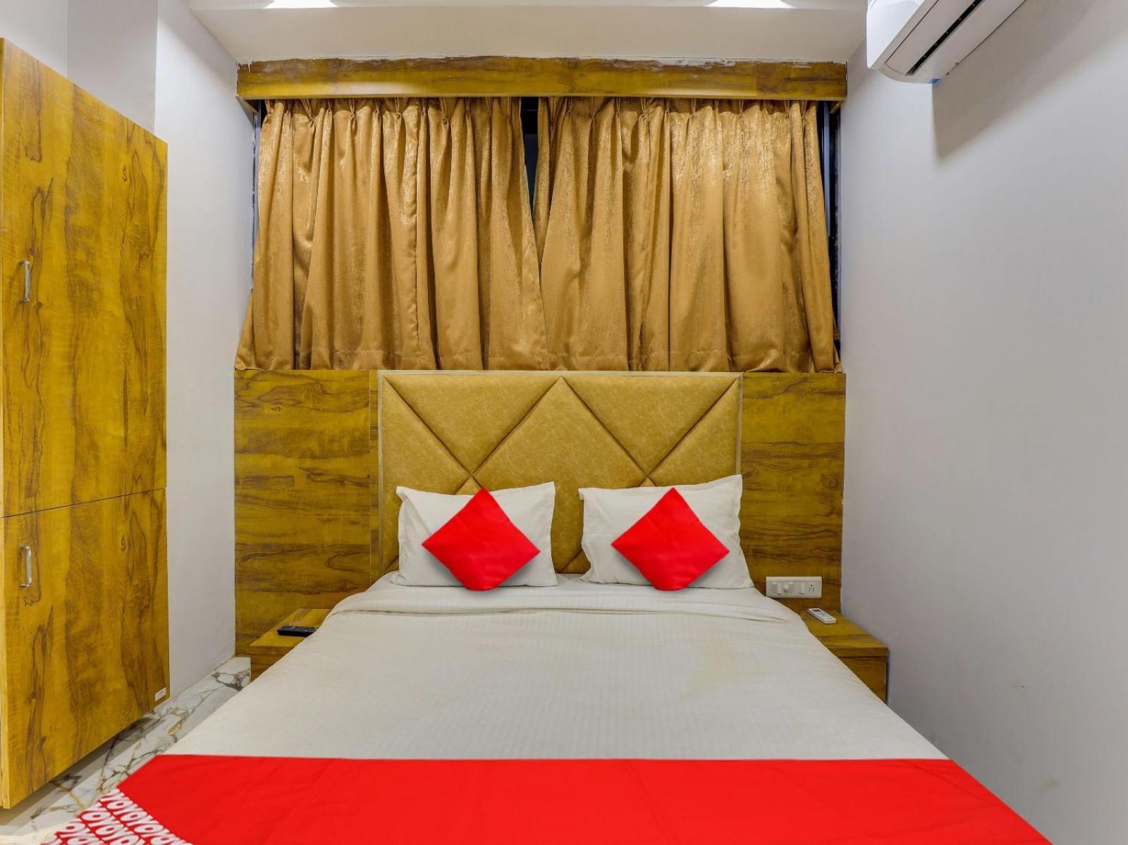 Hotel Krishna Ahmedabad Exterior foto
